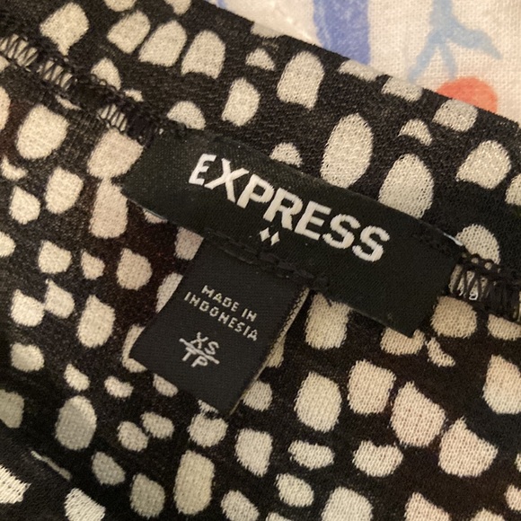 Express Bodysuit - Picture 5 of 5